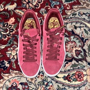 Women's Sneakers